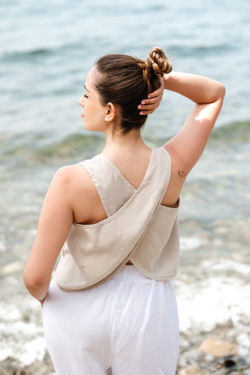Natural Linen Cross Back Tank with an Open Back — Moa