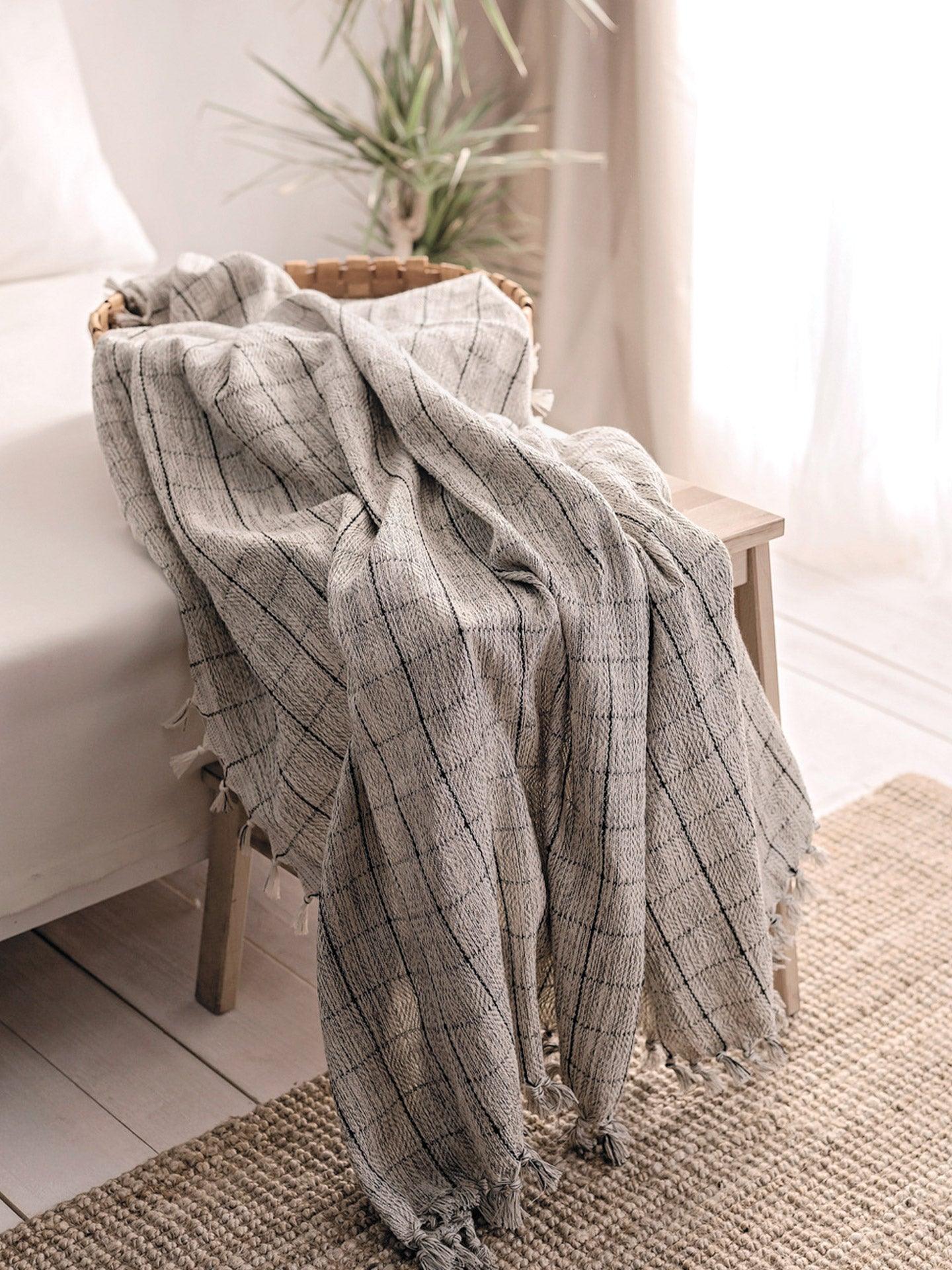 checkered blanket