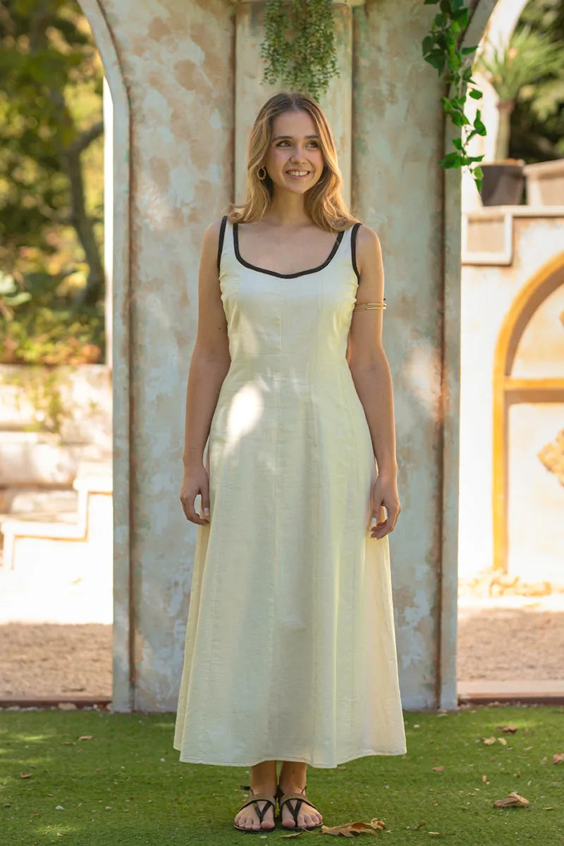 Contrast Trim Fit & Flare Linen Dress | Moa Contrast Trim Fit & Flare Linen Dress | Moa